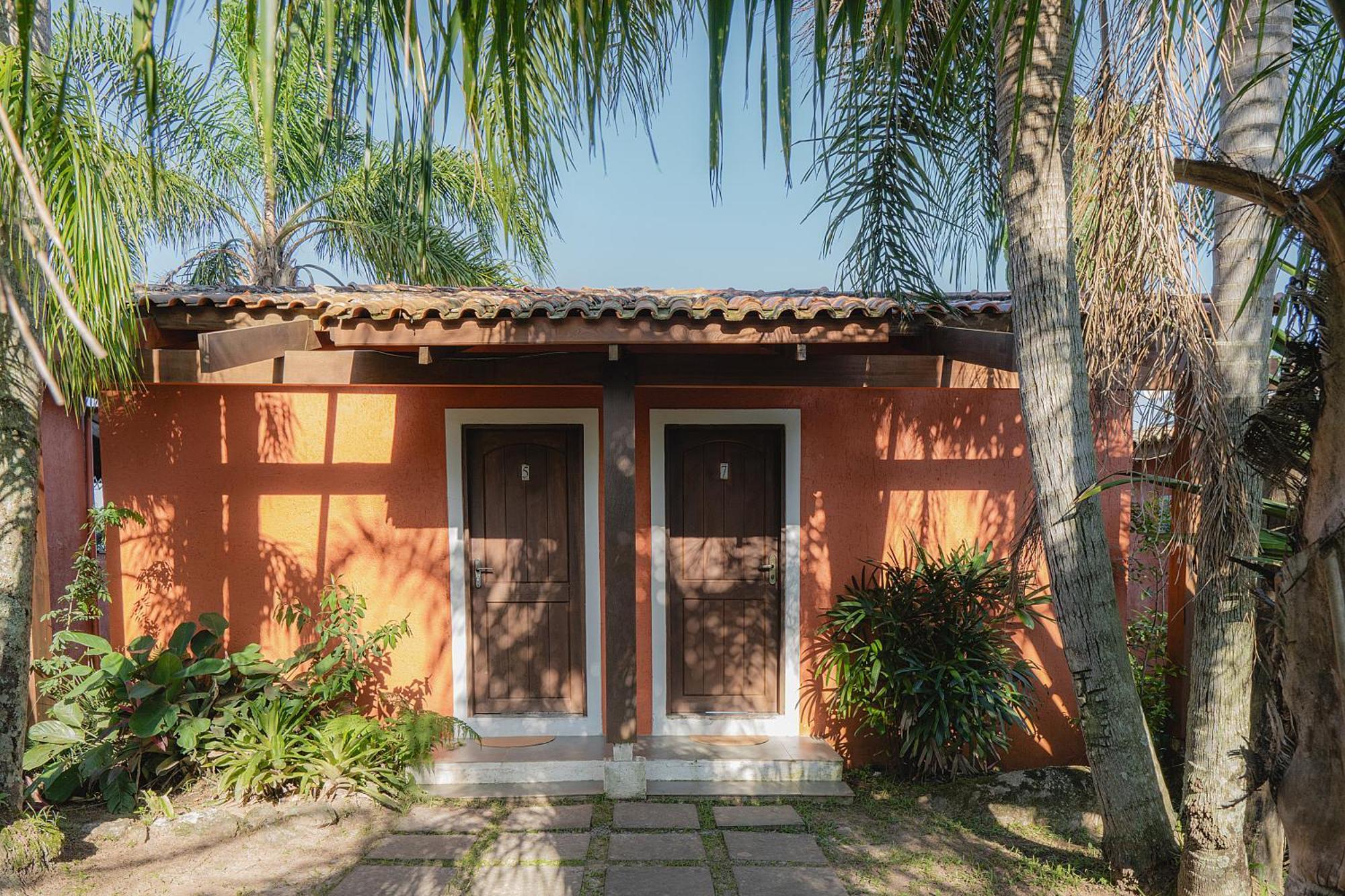 Pousada Villa Agrifoglio Praia do Rosa Esterno foto