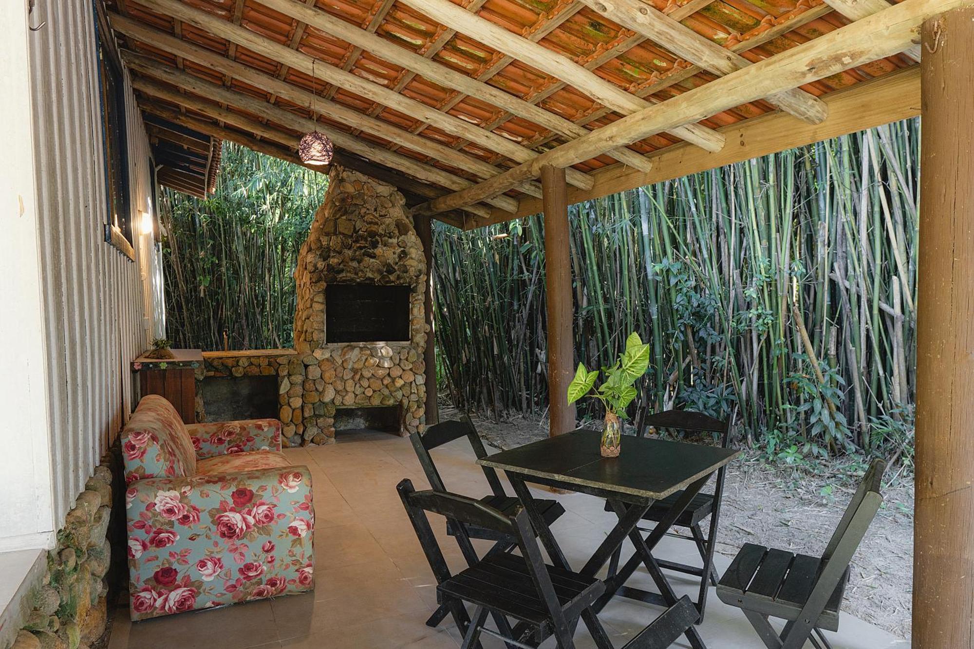 Pousada Villa Agrifoglio Praia do Rosa Esterno foto